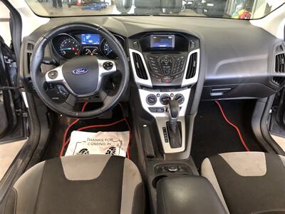 2014 Ford Focus SE   - Photo 7 - Saint Louis, MI 48880-9800