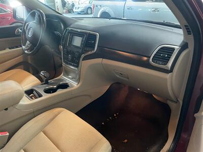2015 Jeep Grand Cherokee Laredo - Photo 17 - Saint Louis, MI 48880-9800