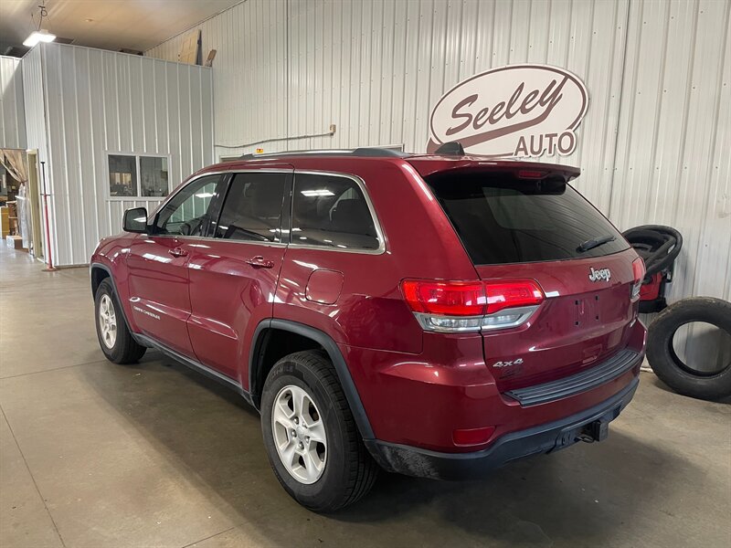2015 Jeep Grand Cherokee Laredo - Photo 3 - Saint Louis, MI 48880-9800
