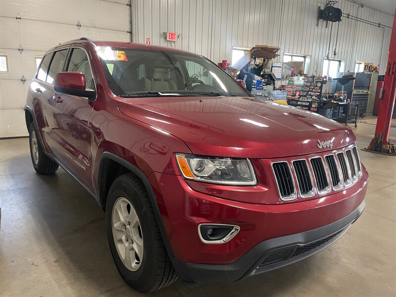 2015 Jeep Grand Cherokee Laredo - Photo 4 - Saint Louis, MI 48880-9800
