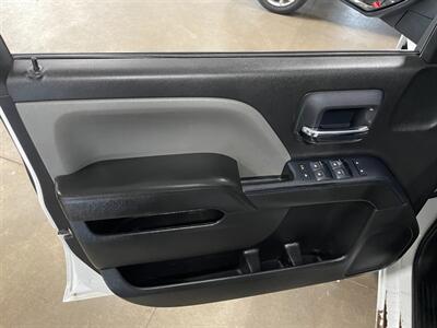 2019 Chevrolet Silverado 1500 LD Work Truck   - Photo 18 - Saint Louis, MI 48880-9800