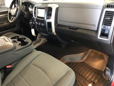 2014 RAM 1500 Big Horn   - Photo 20 - Saint Louis, MI 48880-9800