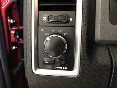 2014 RAM 1500 Big Horn   - Photo 11 - Saint Louis, MI 48880-9800
