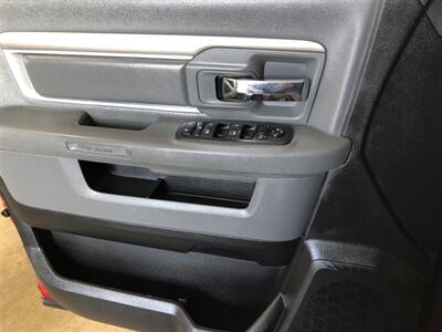 2014 RAM 1500 Big Horn   - Photo 21 - Saint Louis, MI 48880-9800