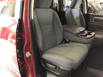 2014 RAM 1500 Big Horn   - Photo 18 - Saint Louis, MI 48880-9800