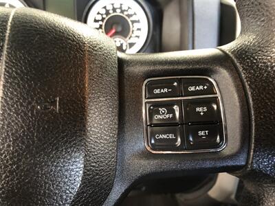 2014 RAM 1500 Big Horn   - Photo 10 - Saint Louis, MI 48880-9800