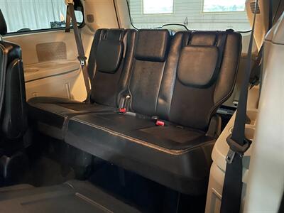 2019 Dodge Grand Caravan SXT   - Photo 17 - Saint Louis, MI 48880-9800