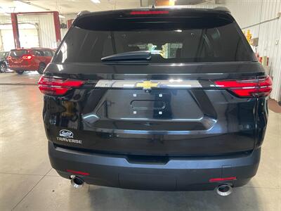 2022 Chevrolet Traverse LS - Photo 8 - Saint Louis, MI 48880-9800