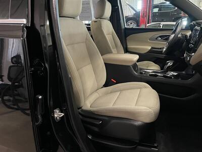 2022 Chevrolet Traverse LS - Photo 21 - Saint Louis, MI 48880-9800