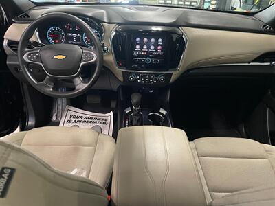 2022 Chevrolet Traverse LS - Photo 9 - Saint Louis, MI 48880-9800