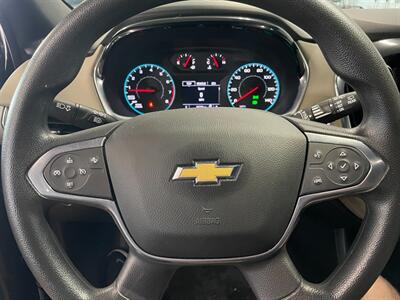 2022 Chevrolet Traverse LS   - Photo 9 - Saint Louis, MI 48880-9800