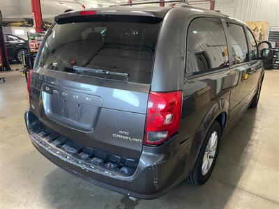 2016 Dodge Grand Caravan SXT   - Photo 7 - Saint Louis, MI 48880-9800
