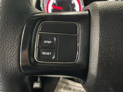 2016 Dodge Grand Caravan SXT   - Photo 12 - Saint Louis, MI 48880-9800