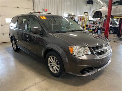 2016 Dodge Grand Caravan SXT   - Photo 6 - Saint Louis, MI 48880-9800