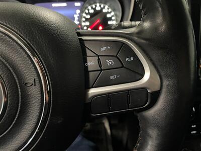 2018 Jeep Compass Limited   - Photo 10 - Saint Louis, MI 48880-9800