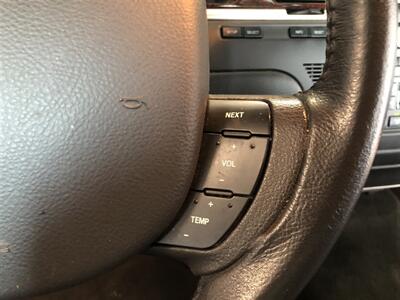 2011 Lincoln Town Car Signature Limited   - Photo 11 - Saint Louis, MI 48880-9800
