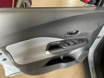 2021 Nissan Kicks SR - Photo 20 - Saint Louis, MI 48880-9800