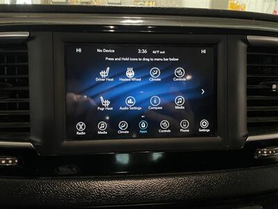 2020 Chrysler Pacifica Touring L   - Photo 12 - Saint Louis, MI 48880-9800