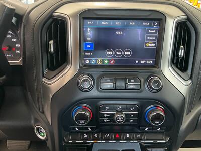2019 Chevrolet Silverado 1500 LT - Photo 12 - Saint Louis, MI 48880-9800
