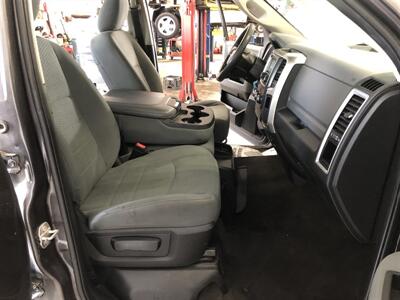 2017 RAM 1500 Big Horn   - Photo 16 - Saint Louis, MI 48880-9800