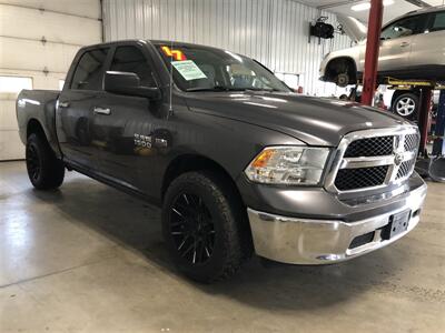 2017 RAM 1500 Big Horn   - Photo 5 - Saint Louis, MI 48880-9800