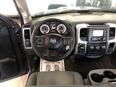 2017 RAM 1500 Big Horn   - Photo 8 - Saint Louis, MI 48880-9800