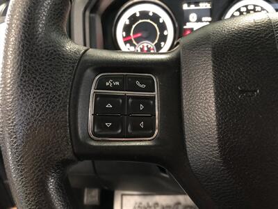 2017 RAM 1500 Big Horn   - Photo 10 - Saint Louis, MI 48880-9800