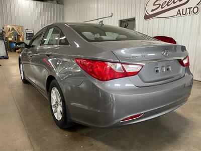 2013 Hyundai SONATA GLS - Photo 3 - Saint Louis, MI 48880-9800