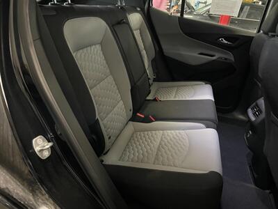 2020 Chevrolet Equinox LS   - Photo 19 - Saint Louis, MI 48880-9800