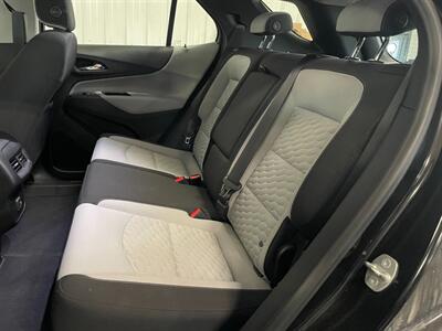 2020 Chevrolet Equinox LS   - Photo 17 - Saint Louis, MI 48880-9800