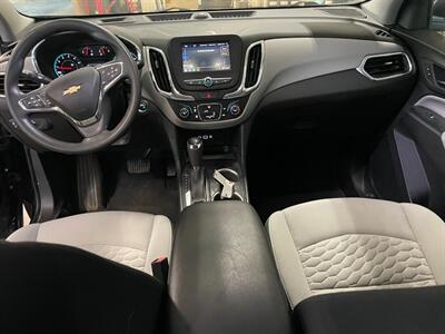 2020 Chevrolet Equinox LS   - Photo 8 - Saint Louis, MI 48880-9800