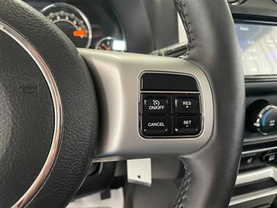 2015 Jeep Compass Latitude   - Photo 12 - Saint Louis, MI 48880-9800