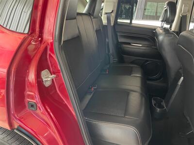 2015 Jeep Compass Latitude   - Photo 19 - Saint Louis, MI 48880-9800