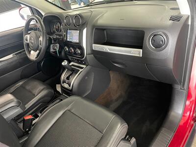 2015 Jeep Compass Latitude   - Photo 20 - Saint Louis, MI 48880-9800