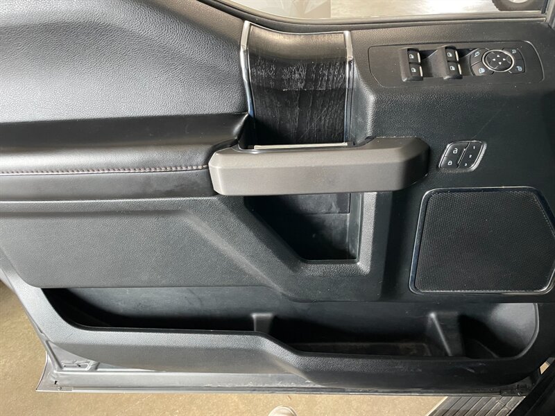 2019 Ford F-150 Platinum - Photo 26 - Saint Louis, MI 48880-9800