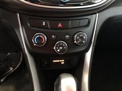 2018 Chevrolet Trax LT   - Photo 15 - Saint Louis, MI 48880-9800