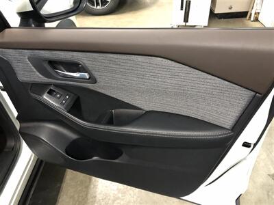 2023 Nissan Rogue SV   - Photo 19 - Saint Louis, MI 48880-9800