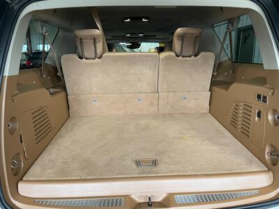 2016 Cadillac Escalade ESV Platinum   - Photo 29 - Saint Louis, MI 48880-9800