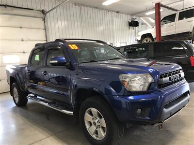 2015 Toyota Tacoma V6   - Photo 5 - Saint Louis, MI 48880-9800