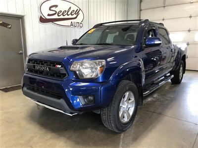 2015 Toyota Tacoma V6   - Photo 2 - Saint Louis, MI 48880-9800