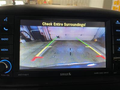 2014 Chrysler Town and Country Touring-L   - Photo 15 - Saint Louis, MI 48880-9800