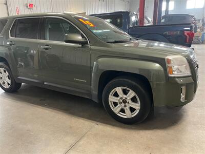 2015 GMC Terrain SLE-1 - Photo 5 - Saint Louis, MI 48880-9800