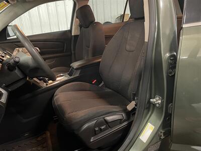 2015 GMC Terrain SLE-1 - Photo 12 - Saint Louis, MI 48880-9800