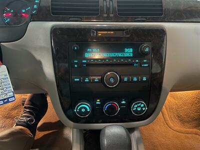 2015 Chevrolet Impala Limited LS Fleet   - Photo 8 - Saint Louis, MI 48880-9800