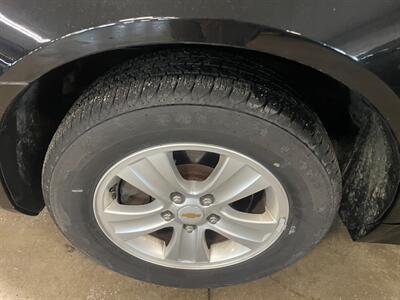 2015 Chevrolet Impala Limited LS Fleet   - Photo 19 - Saint Louis, MI 48880-9800