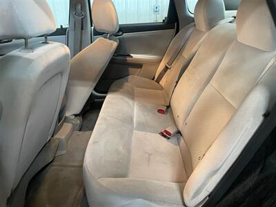 2015 Chevrolet Impala Limited LS Fleet   - Photo 13 - Saint Louis, MI 48880-9800