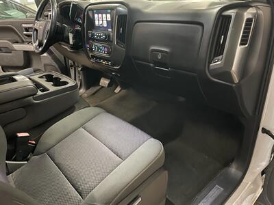 2015 Chevrolet Silverado 1500 LT   - Photo 21 - Saint Louis, MI 48880-9800