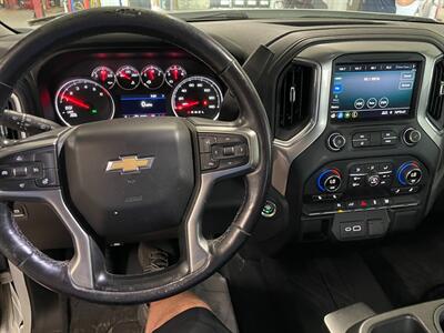 2021 Chevrolet Silverado 1500 LT - Photo 8 - Saint Louis, MI 48880-9800
