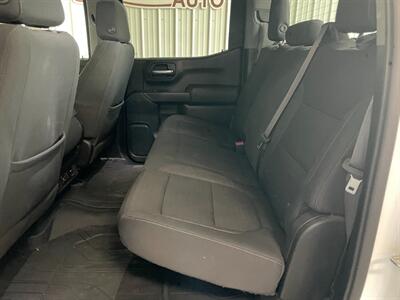 2021 Chevrolet Silverado 1500 LT - Photo 17 - Saint Louis, MI 48880-9800