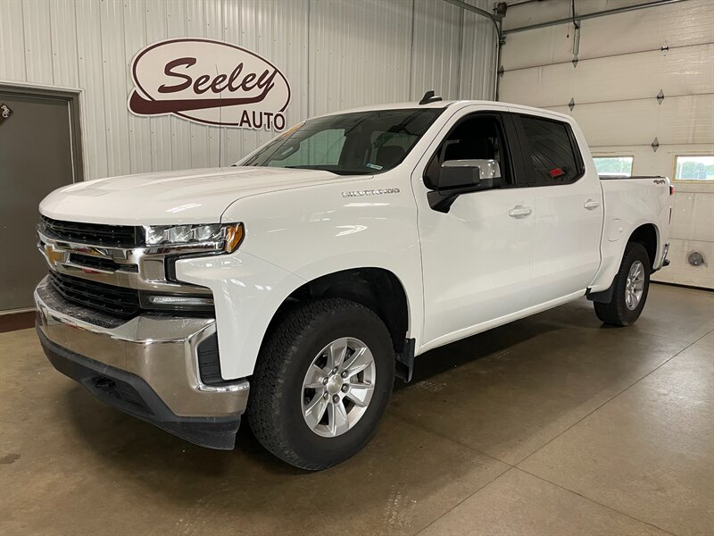 2021 Chevrolet Silverado 1500 LT   - Photo 1 - Saint Louis, MI 48880-9800